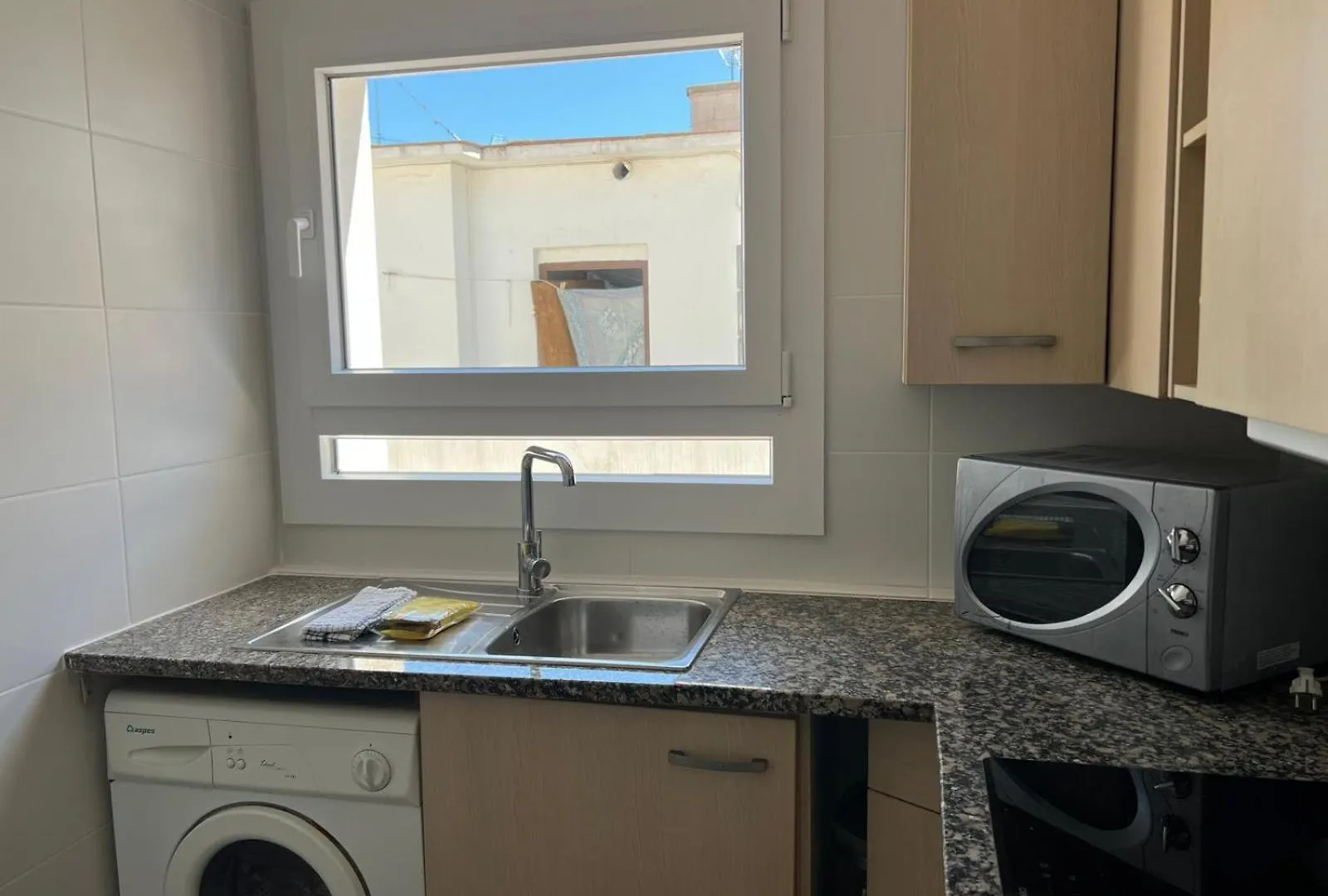 Bonito Apartamento En El Centro De Rosas Av-79 Daire Roses